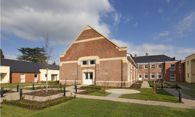 Francis Court – Retirement Living – McCarthy & Stone
