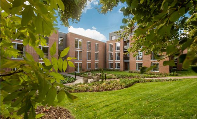 Glenhills Court – Retirement Living Plus – McCarthy & Stone