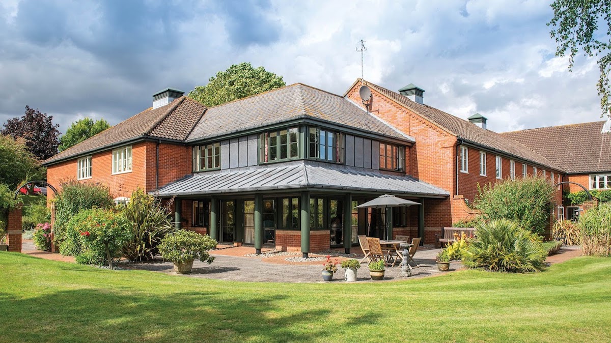 Grove Court Care Home – Elizabeth Finn Homes