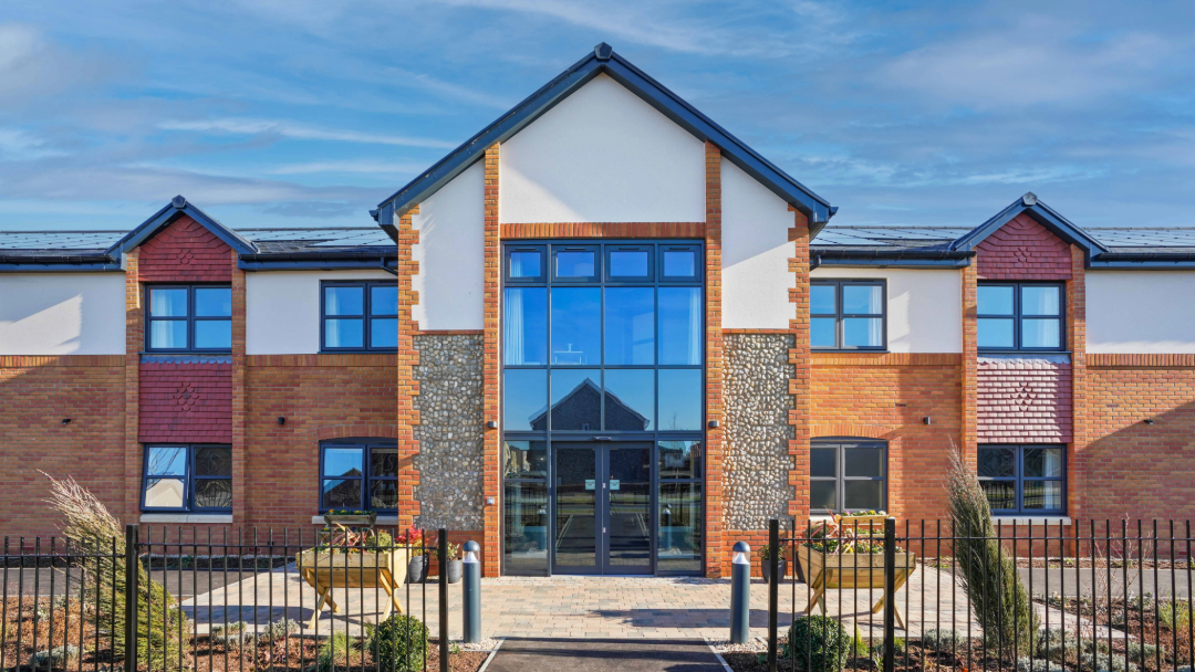 Heath Lodge Care Home – Care UK