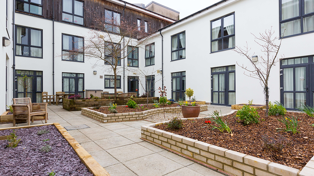 Heather View Care Home – Care UK