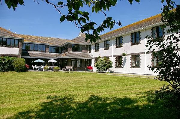 Hillcrest House Care Home – Minster Care Group
