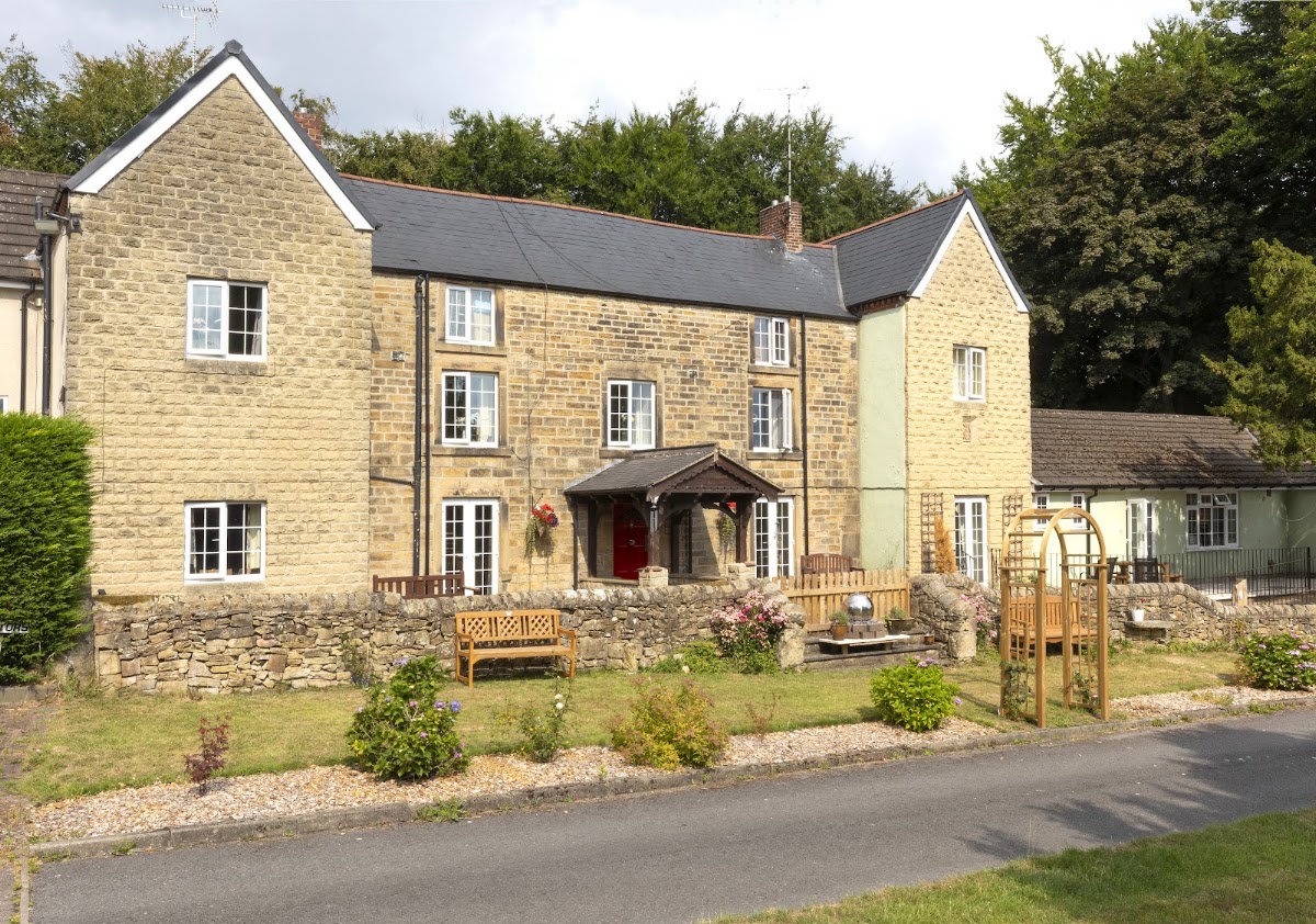 Hollybank House Care Home