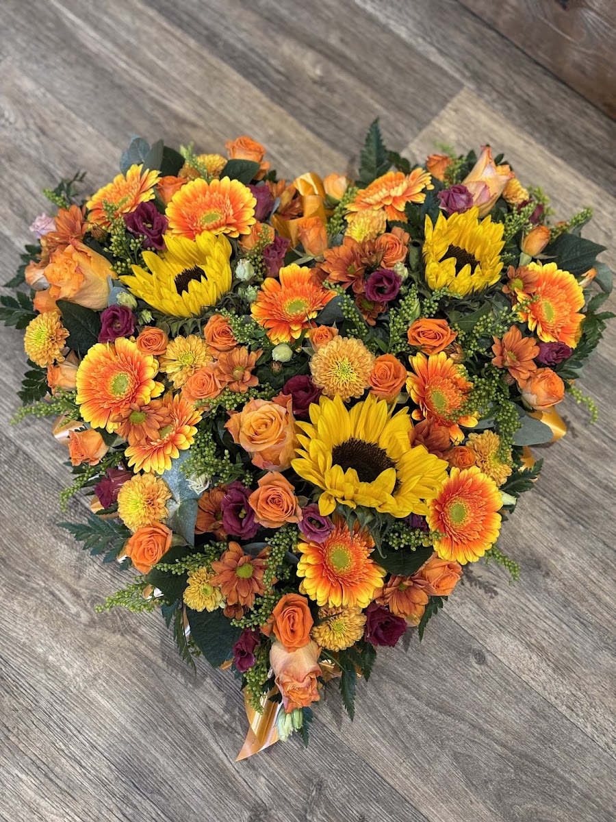Hoods Florist & Gifts