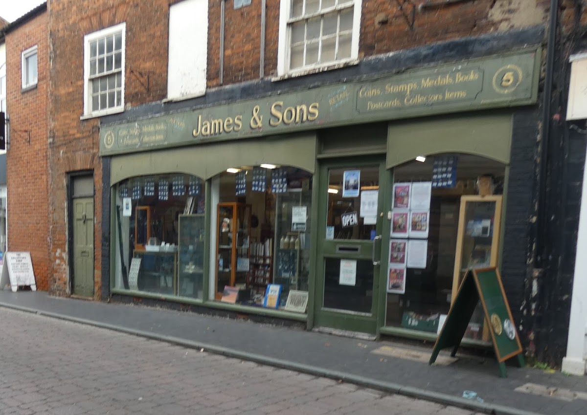 James & Sons Auctioneers