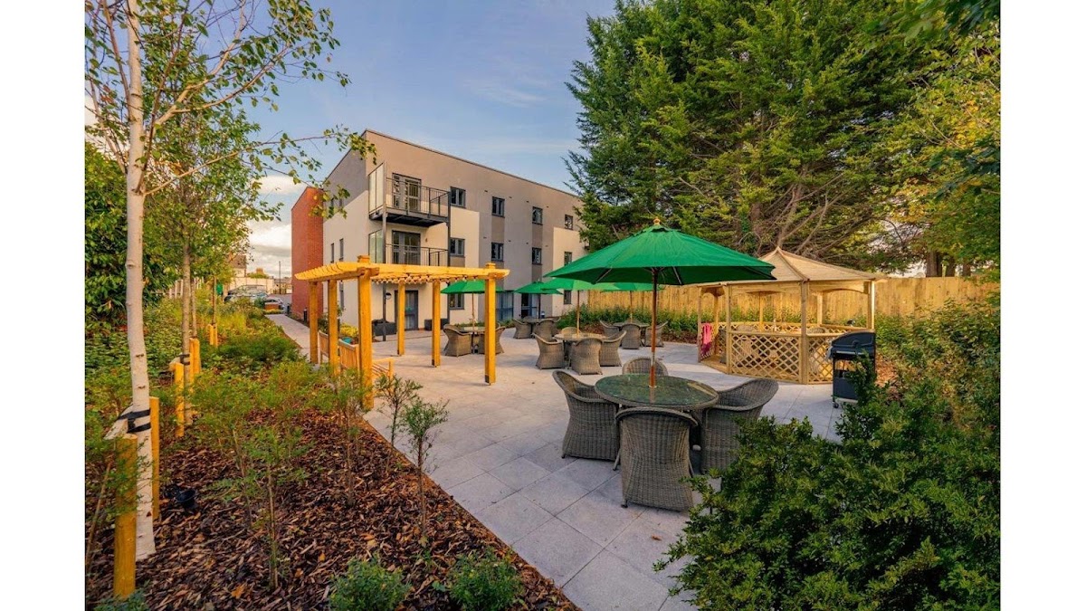 Kingfisher Court – Retirement Living Plus – McCarthy & Stone