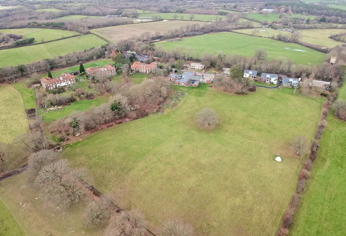 Laughton Lodge