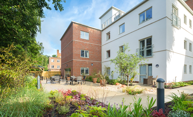 Meadows House – Retirement Living – McCarthy & Stone