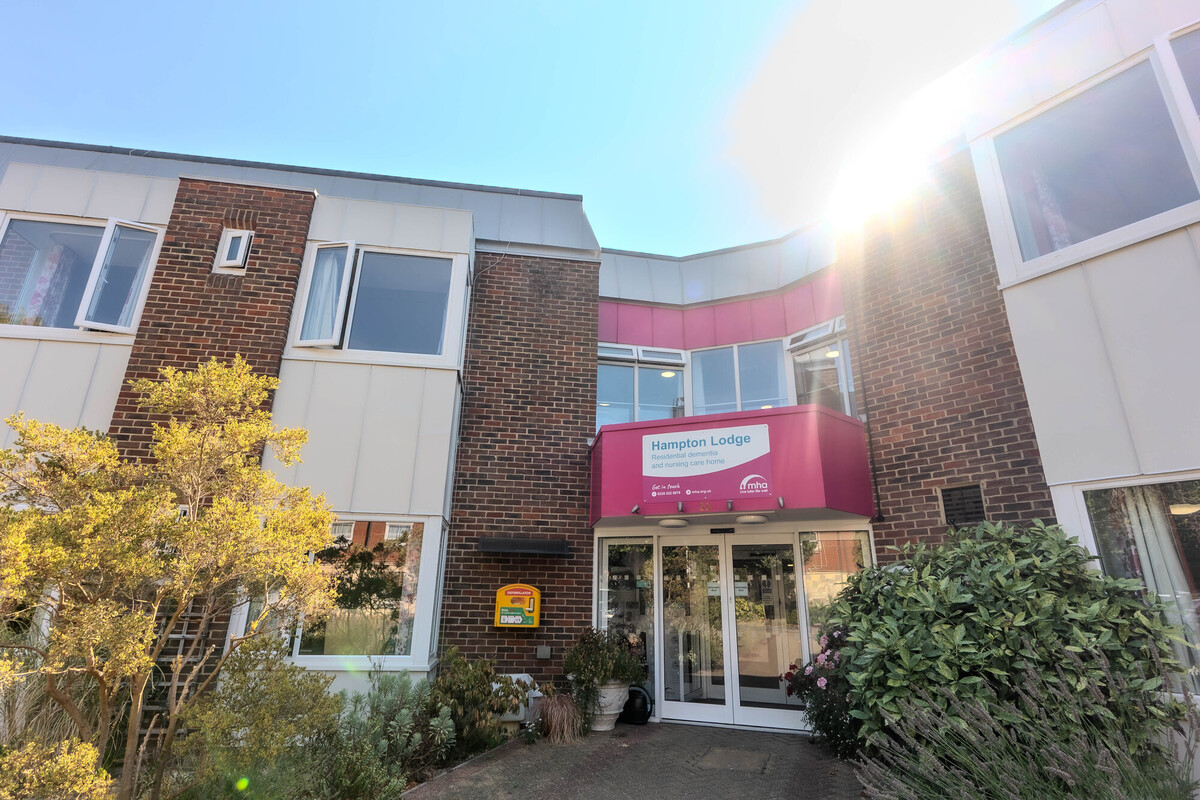 MHA Hampton Lodge – Dementia & Nursing Care Home