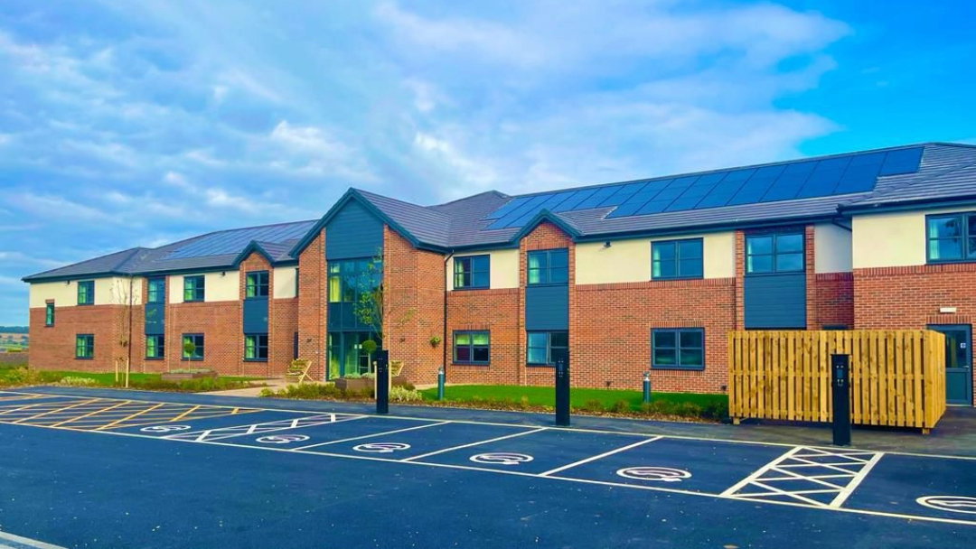 Montagu Hall Care Home – Care UK