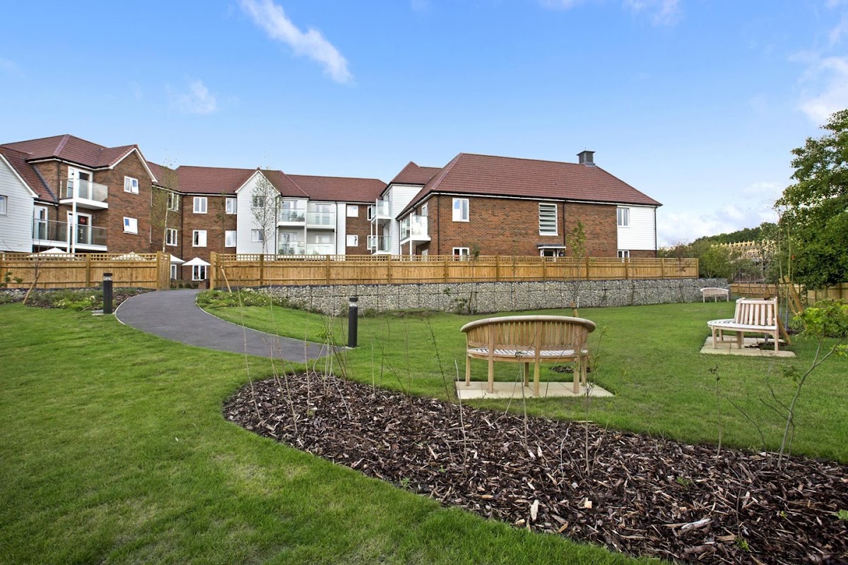 Oak Tree Court – Retirement Living – McCarthy & Stone