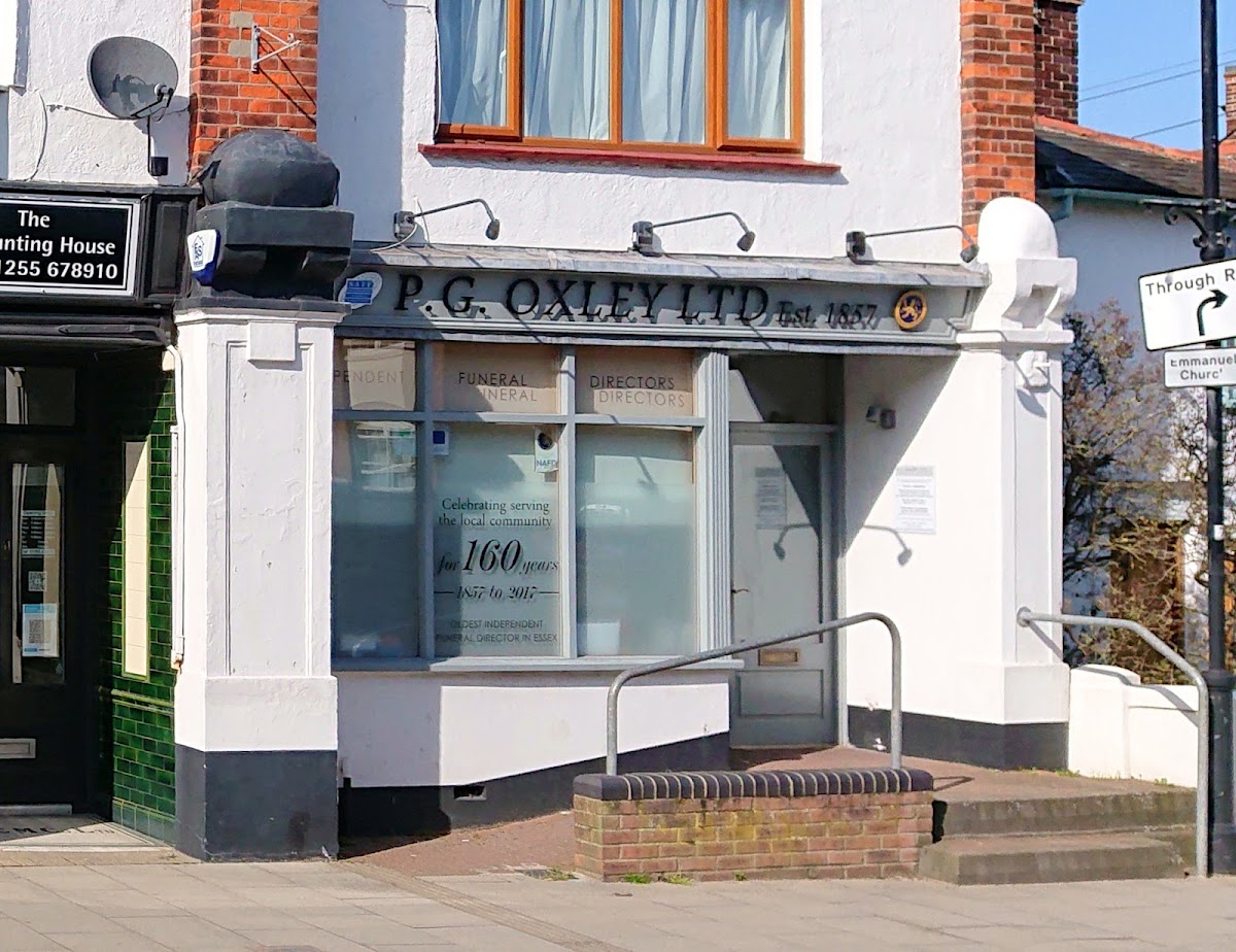 P G Oxley Ltd