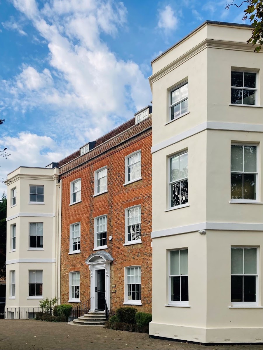 Peacock & Co Solicitors – Epsom