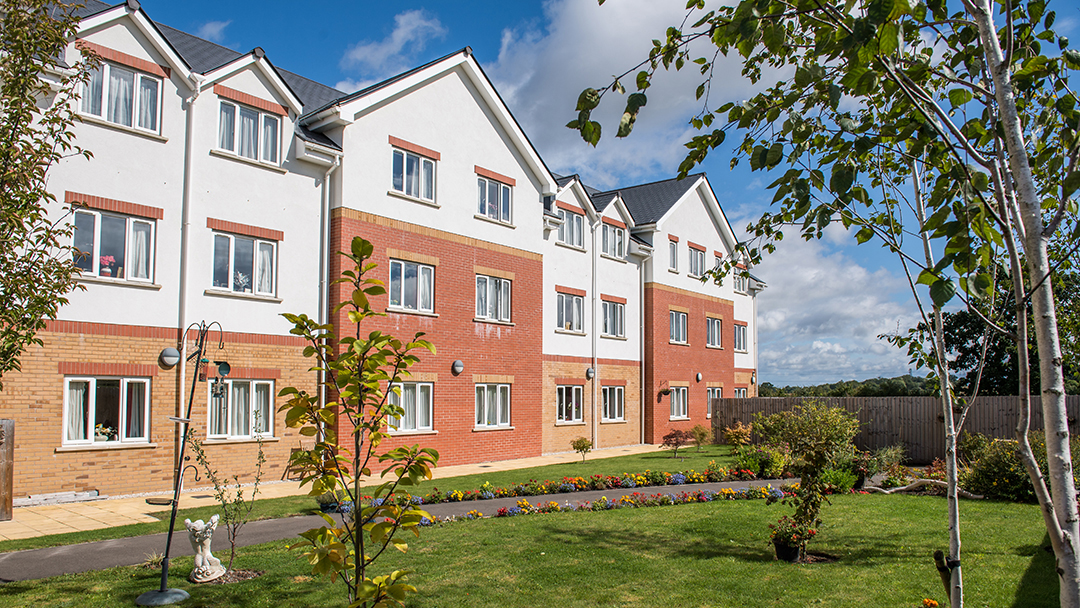 Perry Manor Care Home – Care UK