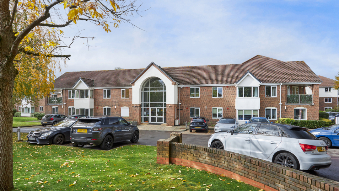 Priory Court Care Home – Care UK