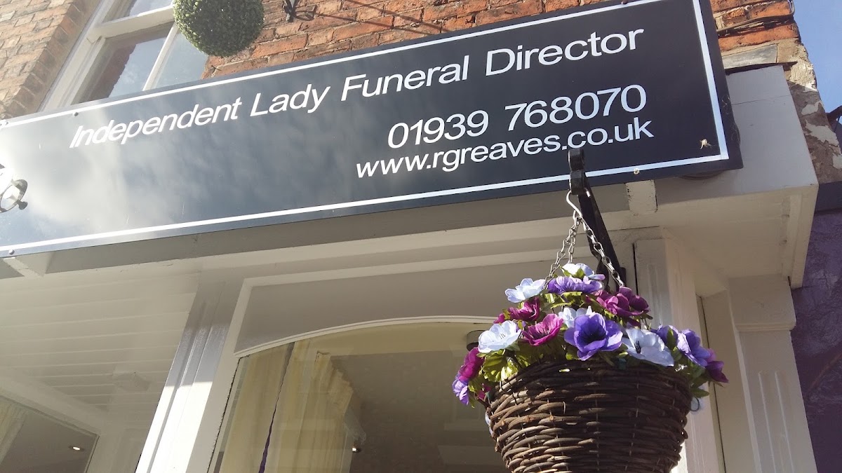 R. Greaves & Co