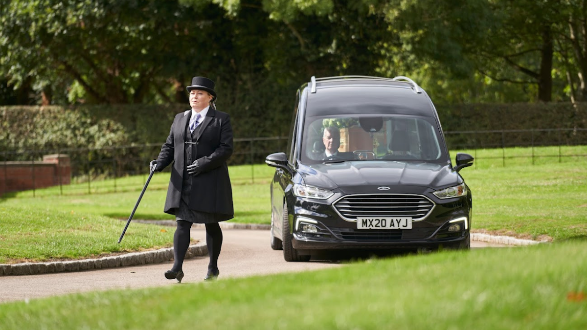 R J Scholes funeral services