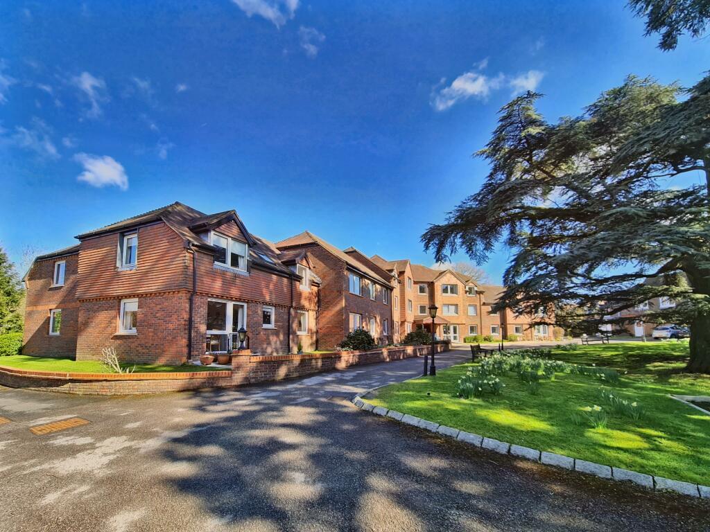 Redwood Manor