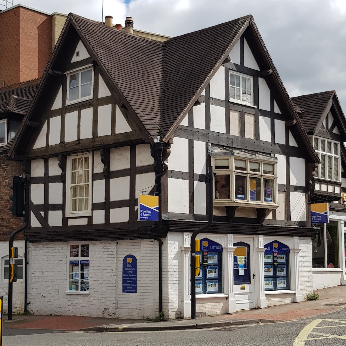 Roger Parry & Partners LLP