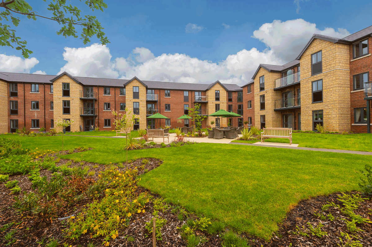 Saxon Gardens – Retirement Living Plus – McCarthy & Stone