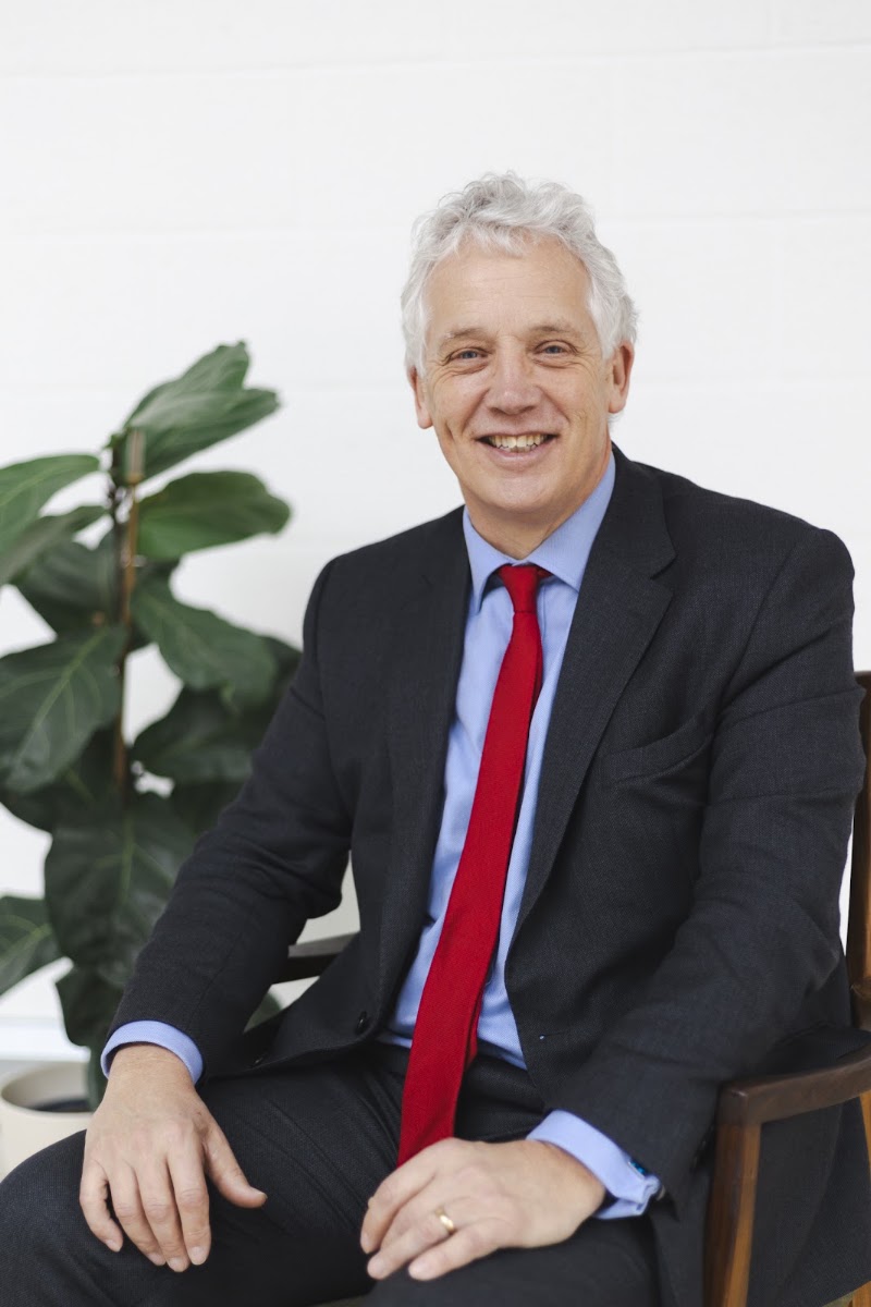 Simon Cross Notary Public