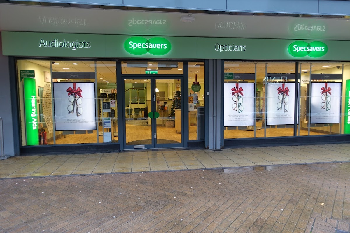 Specsavers Opticians and Audiologists – Dunstable