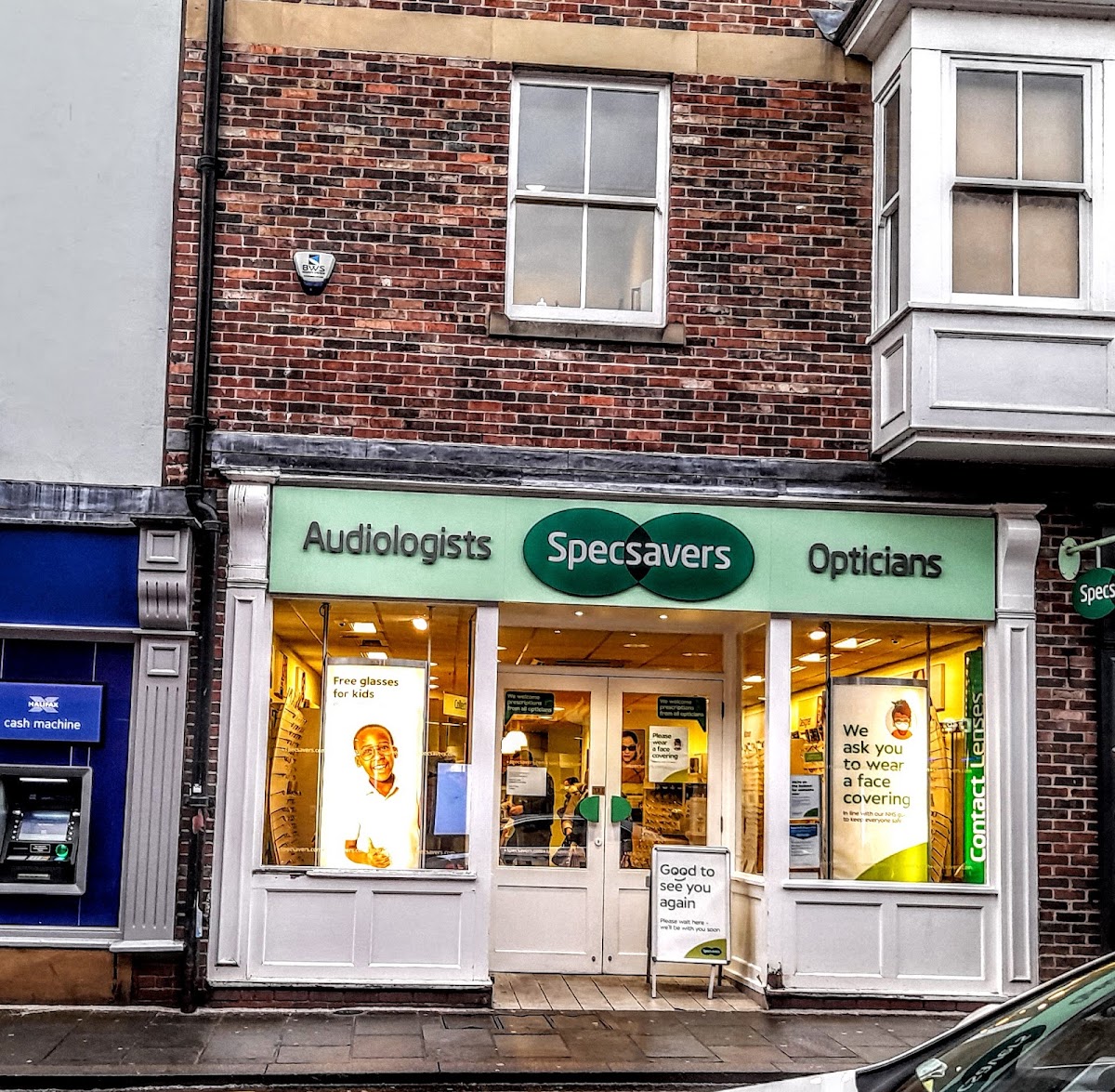 Specsavers Opticians and Audiologists – Durham