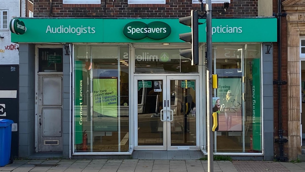 Specsavers Opticians and Audiologists – East Grinstead