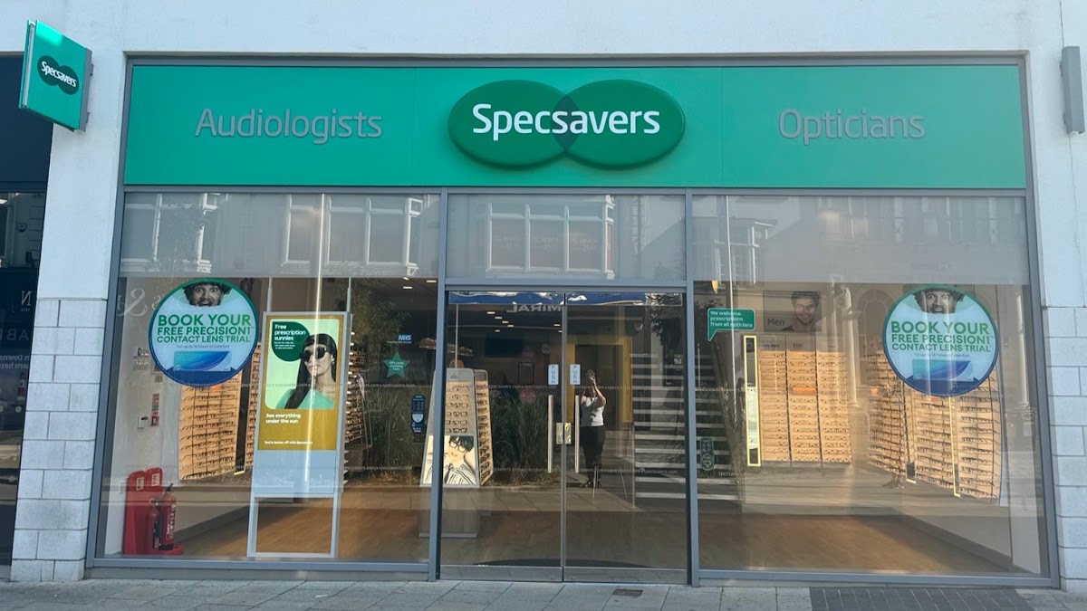 Specsavers Opticians and Audiologists – Eastbourne