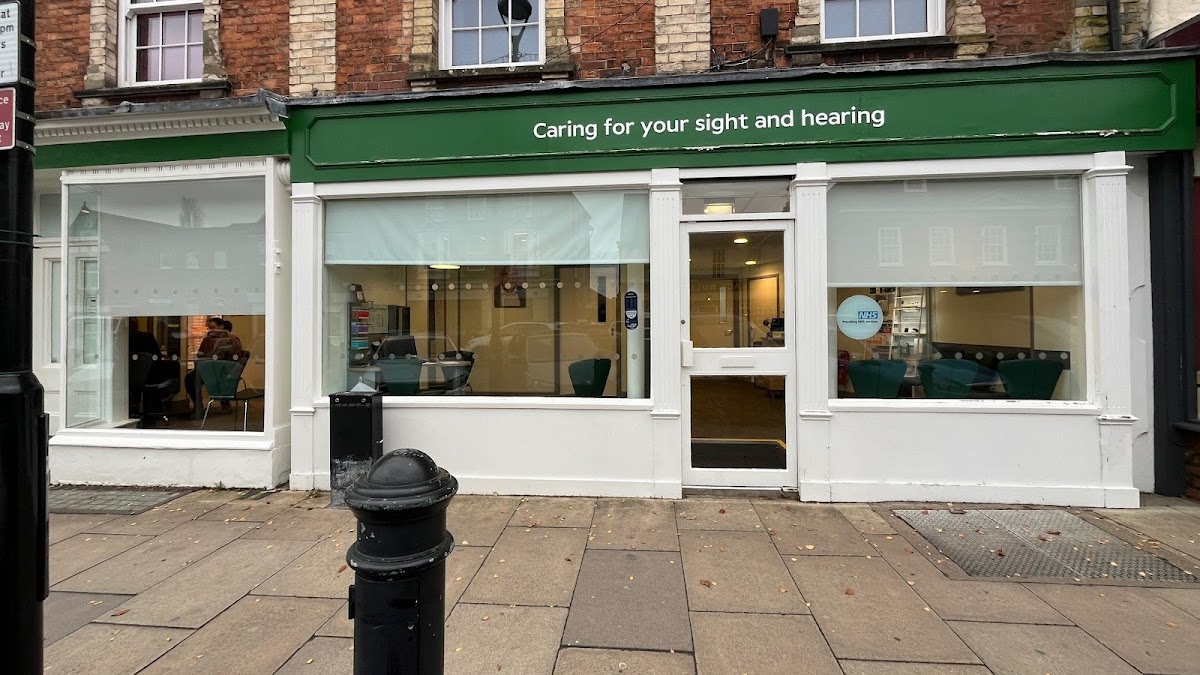 Specsavers Opticians and Audiologists – Pocklington
