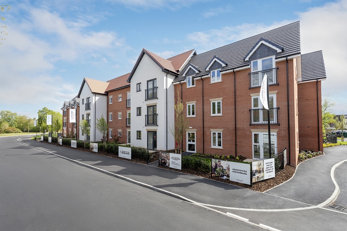 Squadron House – Retirement Living – McCarthy & Stone