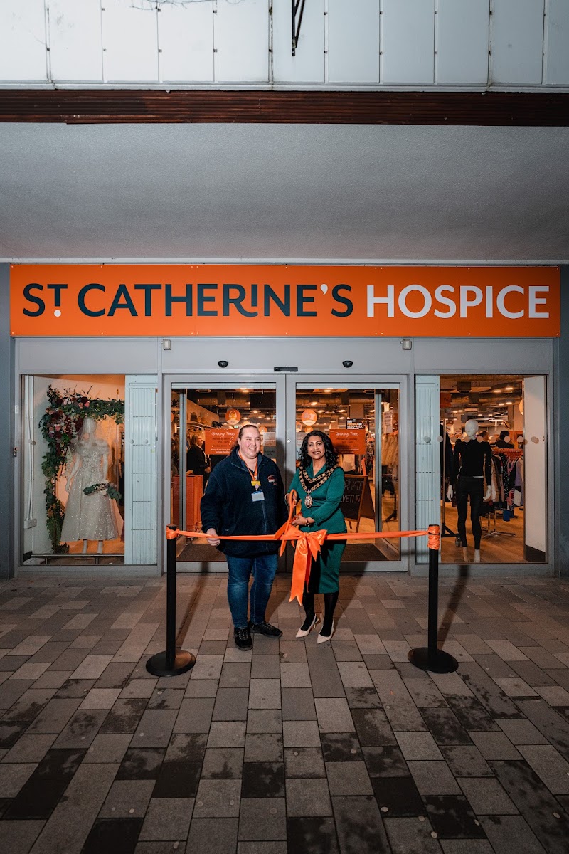 St Catherine’s Hospice Charity Shop – Crawley Superstore