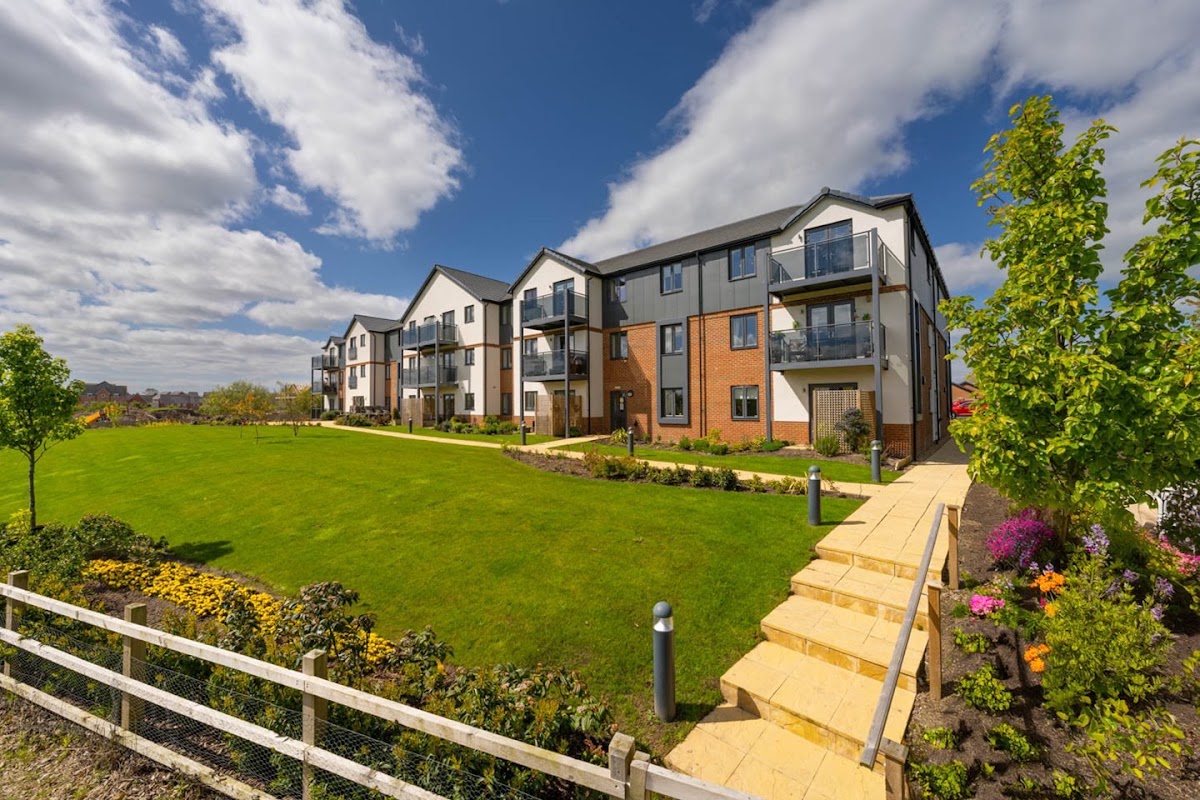 Stanley Place – Retirement Living – McCarthy & Stone