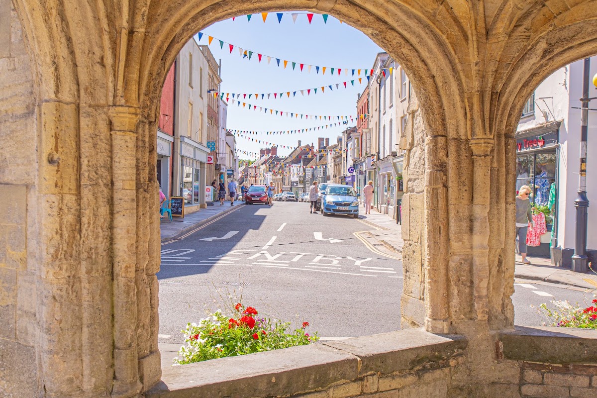 Strakers Malmesbury