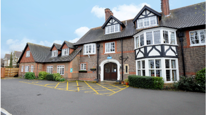 Sutton Lodge Care Home – Bupa