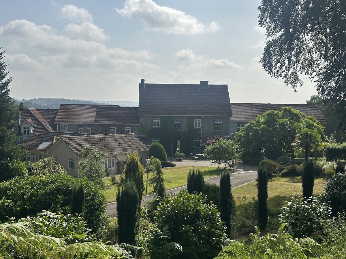 Tracey House