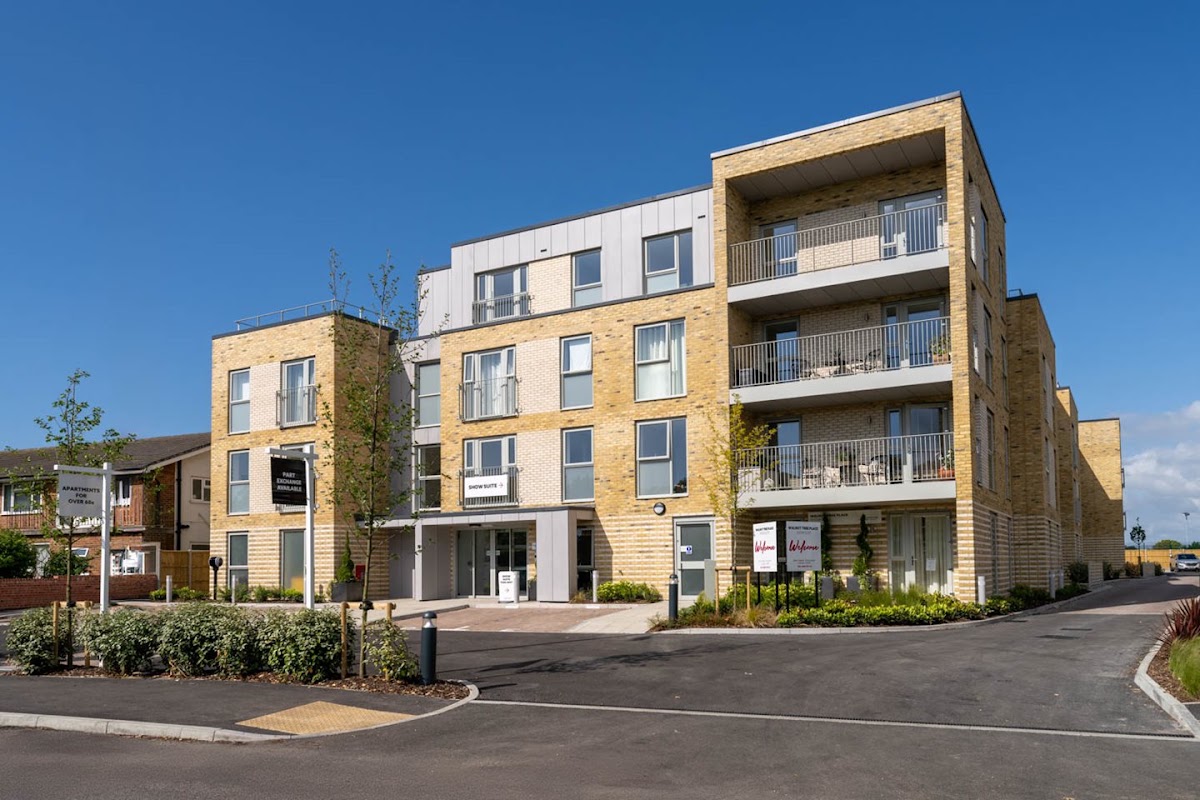 Walnut Tree Place – Retirement Living – McCarthy & Stone
