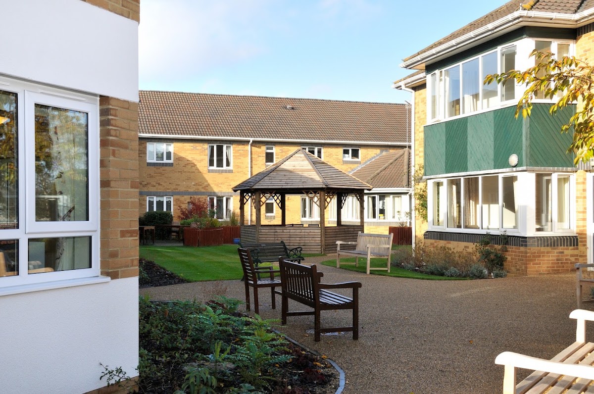 Willow Court