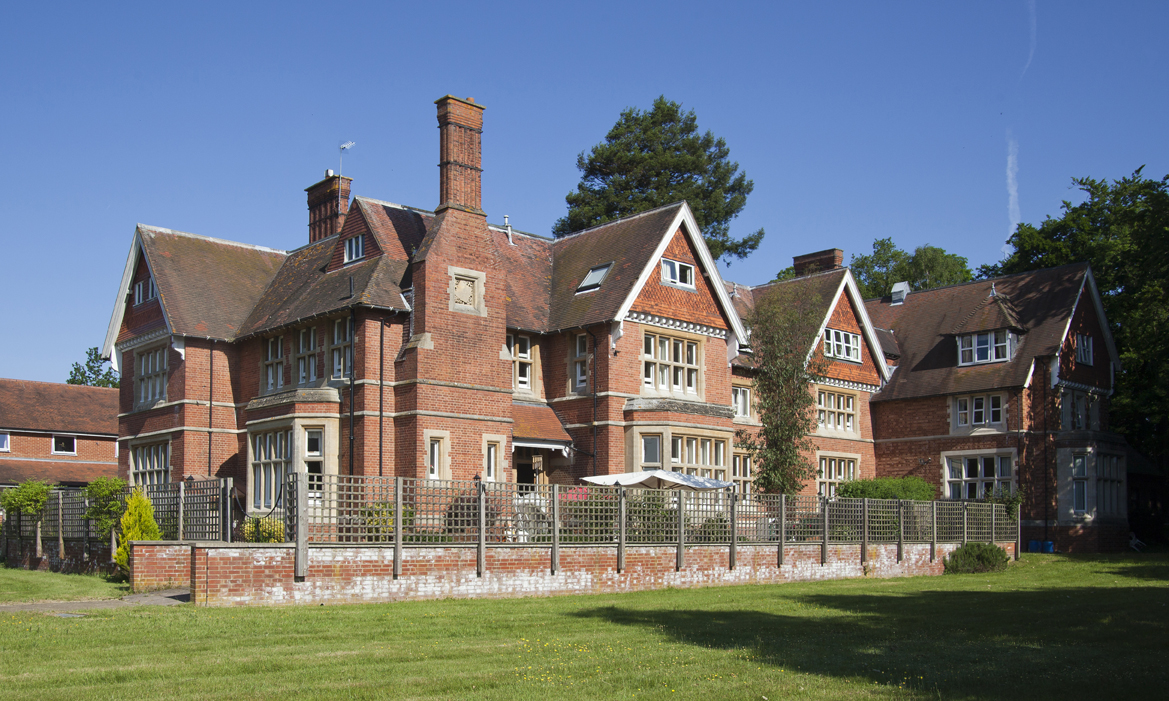 Woodbury House Care Home – Belmont Healthcare