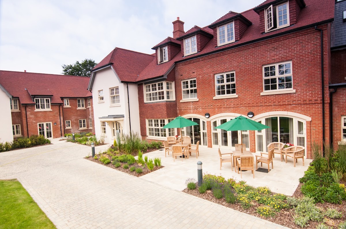 Wykeham Court – Retirement Living – McCarthy & Stone